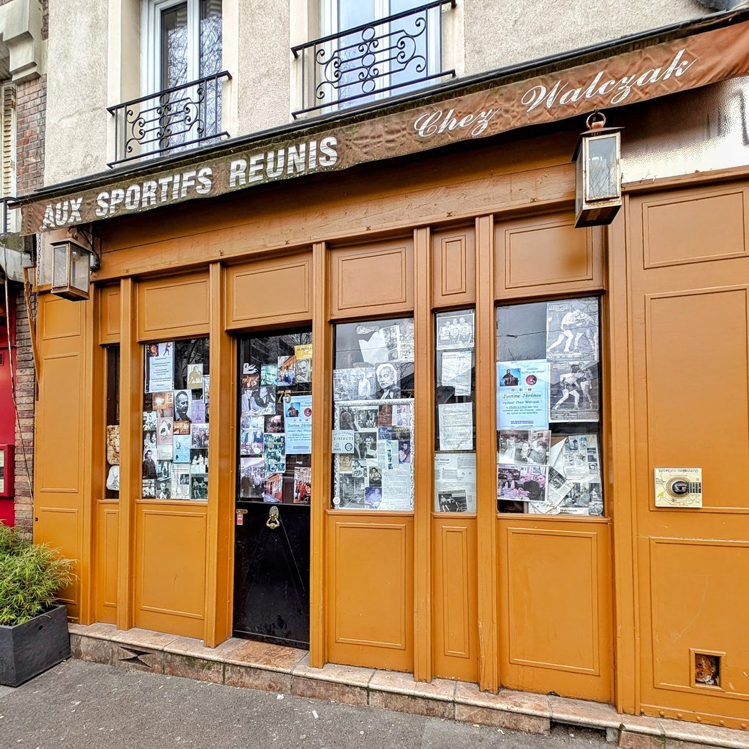 Chez Walczak, Aux Sportifs Reunis 2