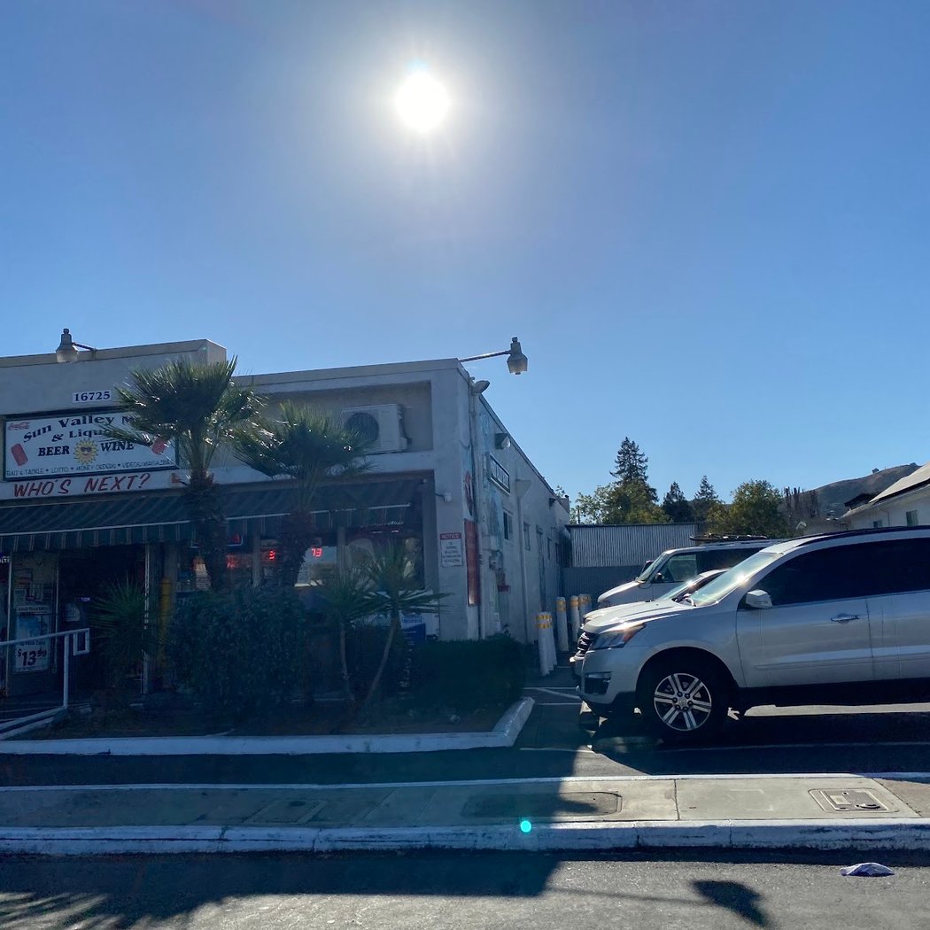 Sun Valley Market 2