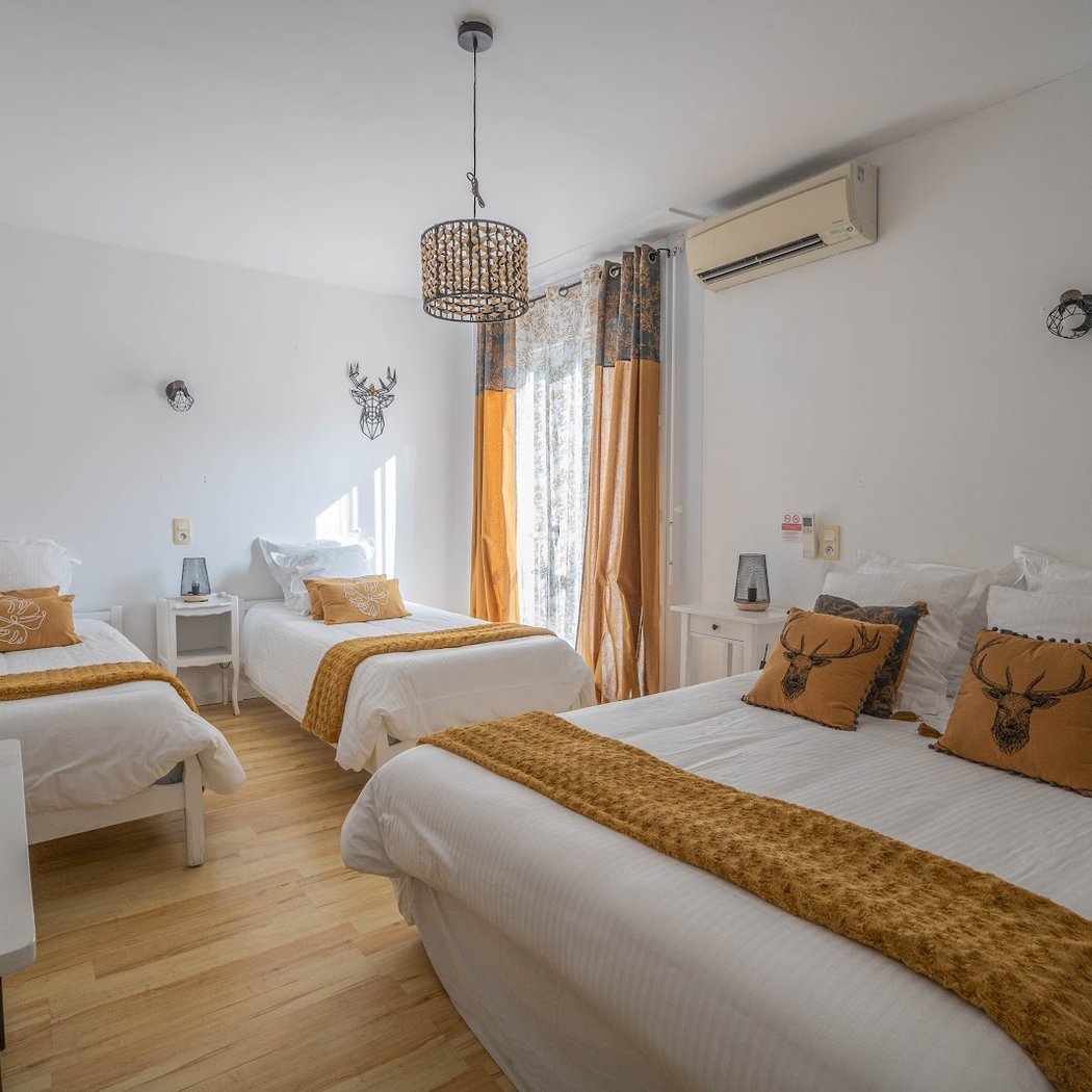 Hôtel Le Méditerranée Hyères 3