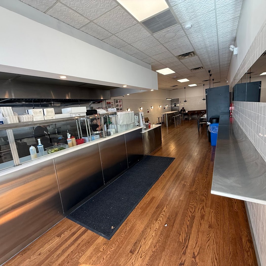 7th Street Burger Kings Highway 2