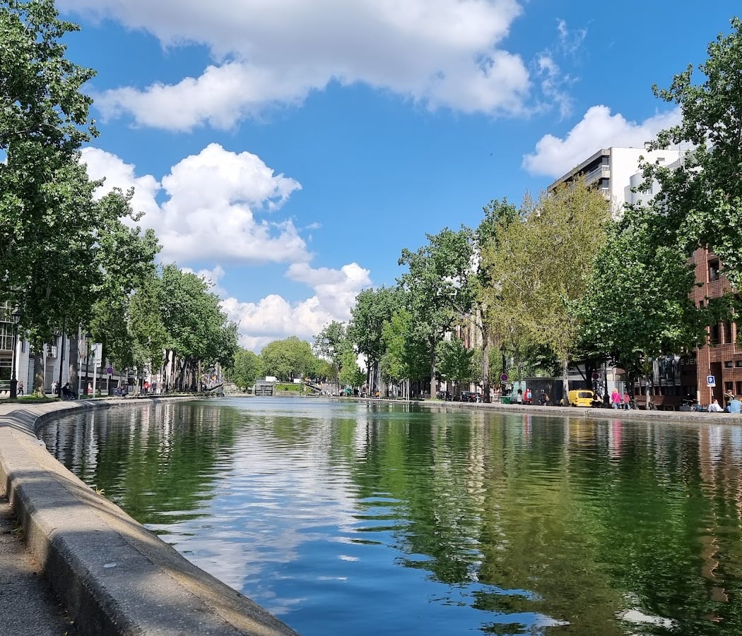 Enjoy the Views from Quai de Jemmapes 1