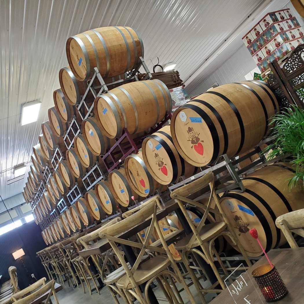 Fox Hollow Vineyards 4