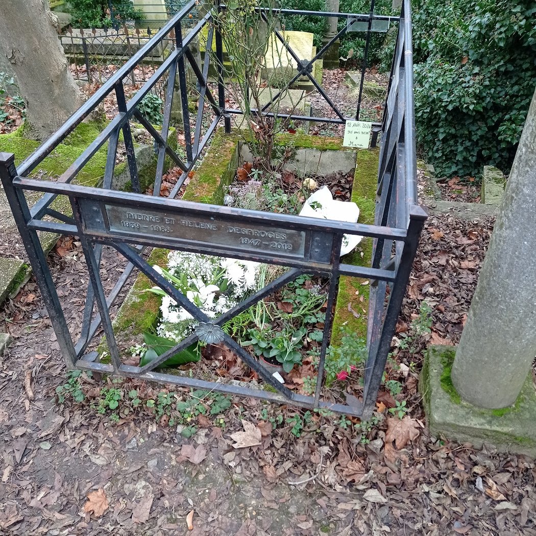 Tombe de Pierre et Hélène Desproges 1