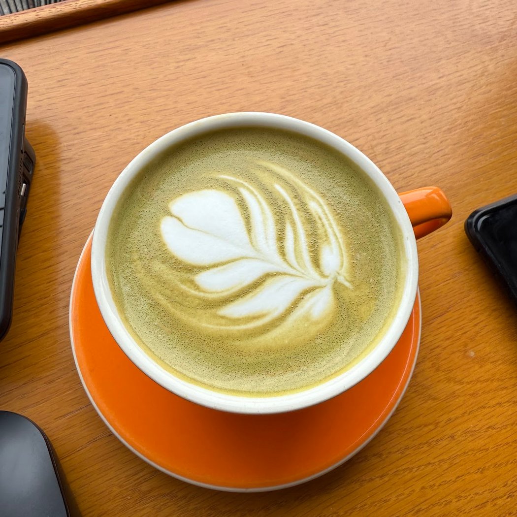 La Lucha Coffee Bar 1