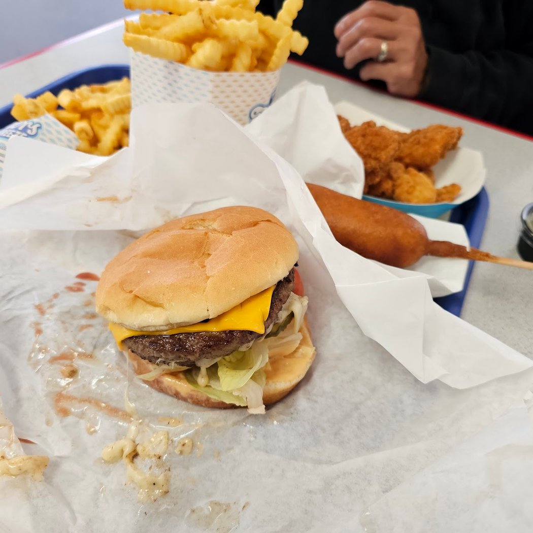 Fosters Freeze 3