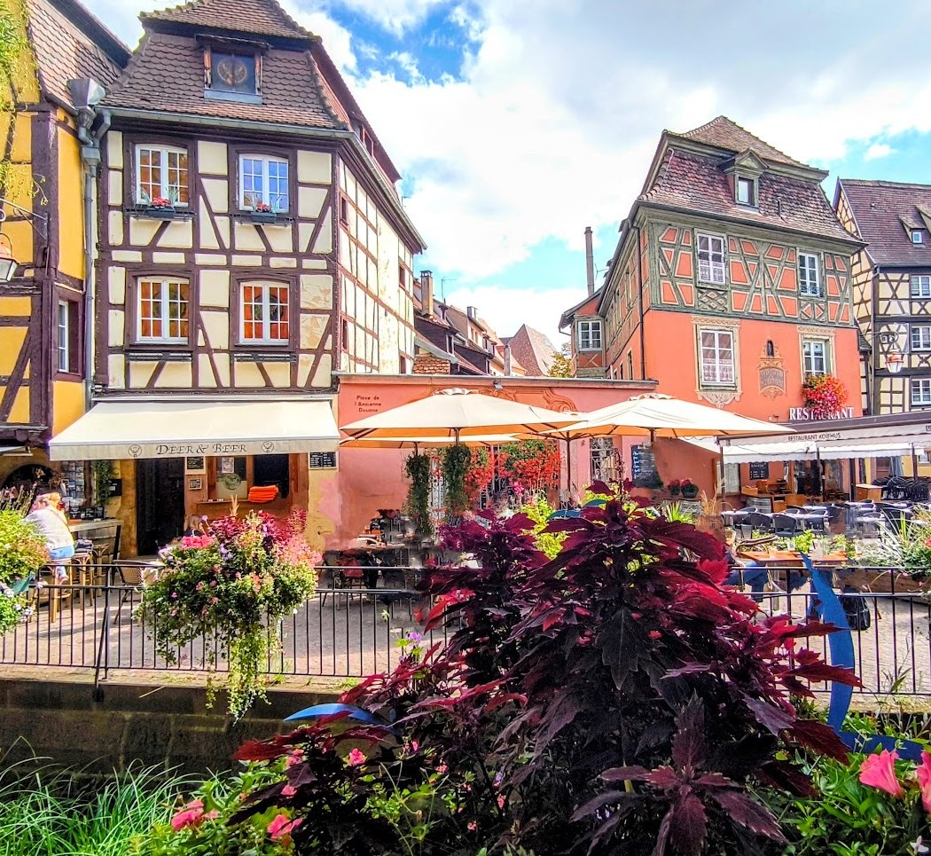 Place de l'Ancienne Douane 2