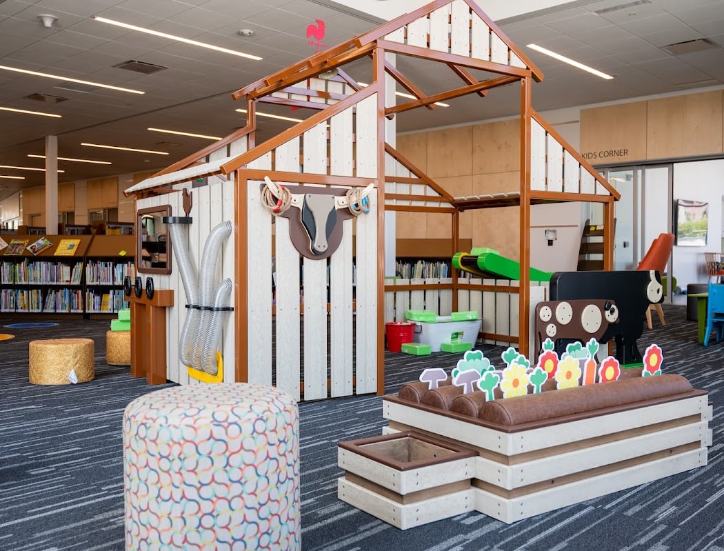 Douglas County Libraries - Philip & Jerry Miller Library 1