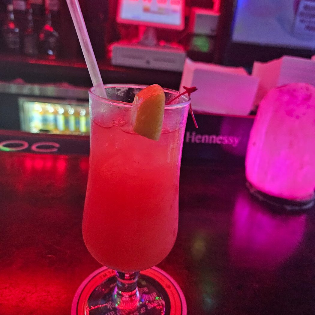 Sip N Chat Cocktail Lounge 1