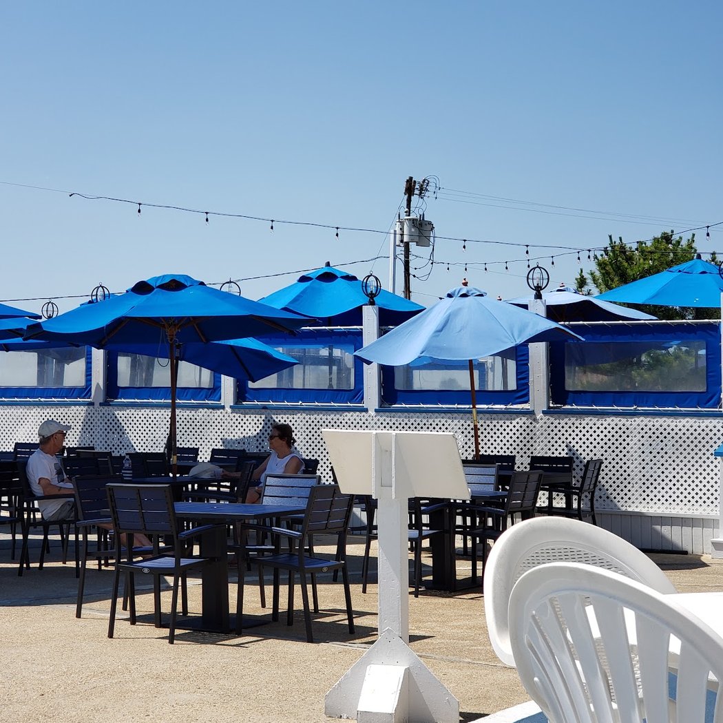 Sun & Surf Beach Club 2