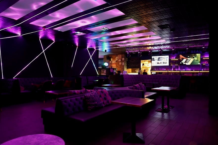 Mix & Mingle Mondays 2
