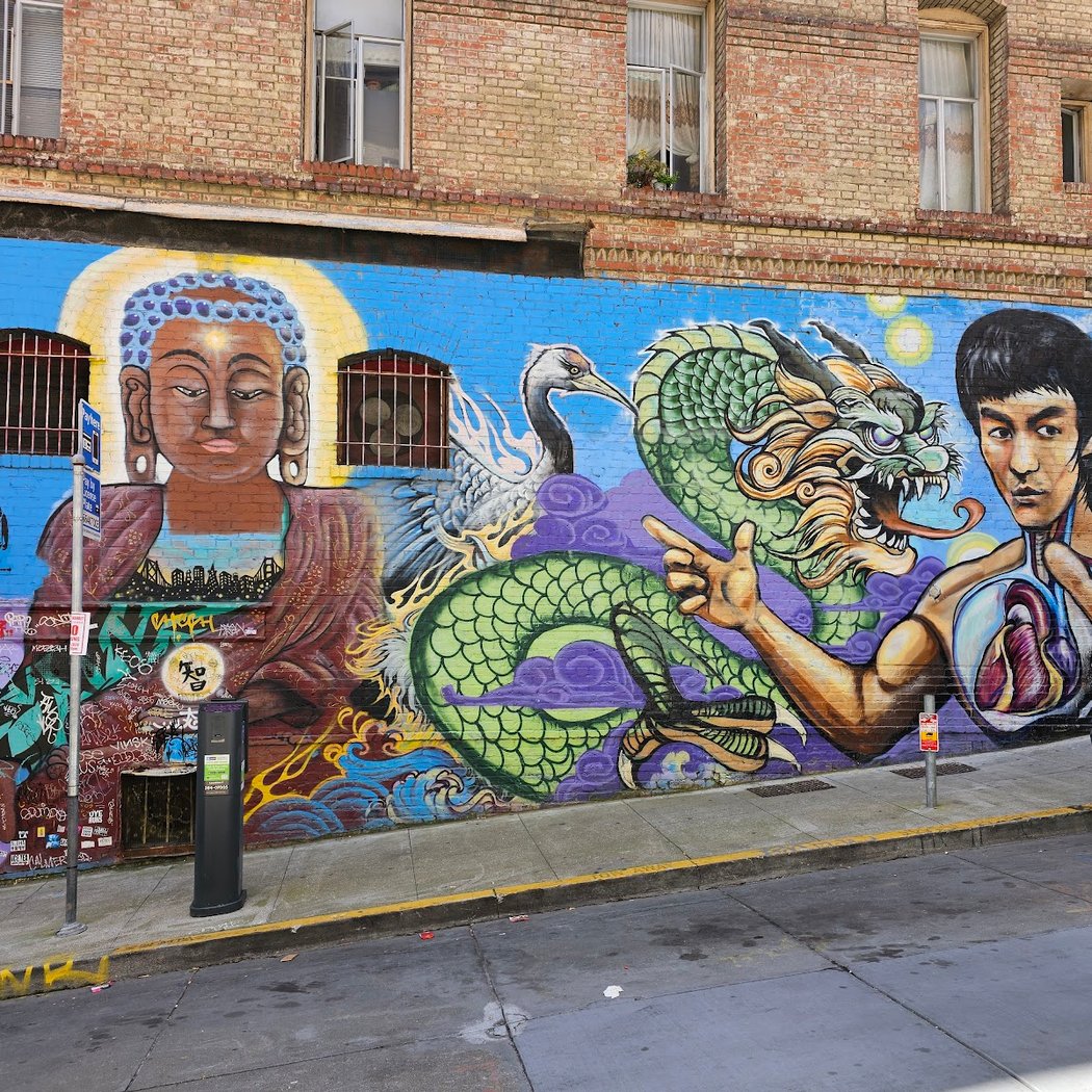 Grant Ave / Clay St Mural 2