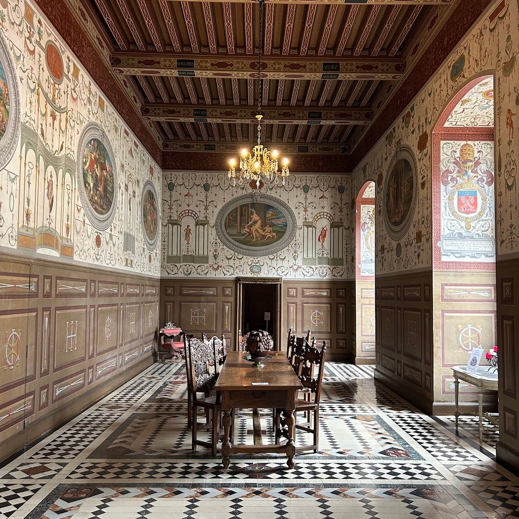 Château d'Ancy-le-Franc 1