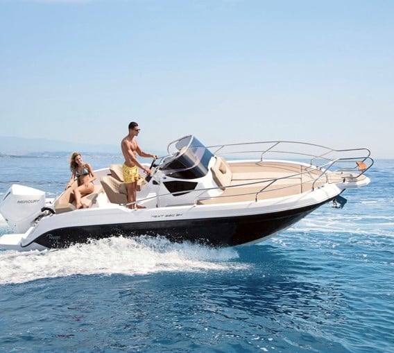 Location de bateaux avec et sans permis | BOATEvasion Cannes Mandelieu 1