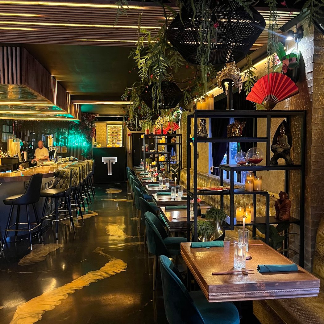 Truth Restaurant Astoria 2