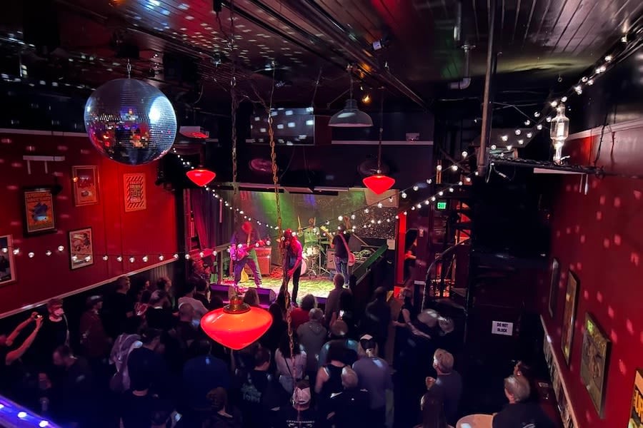 Hi Dive Bar 2