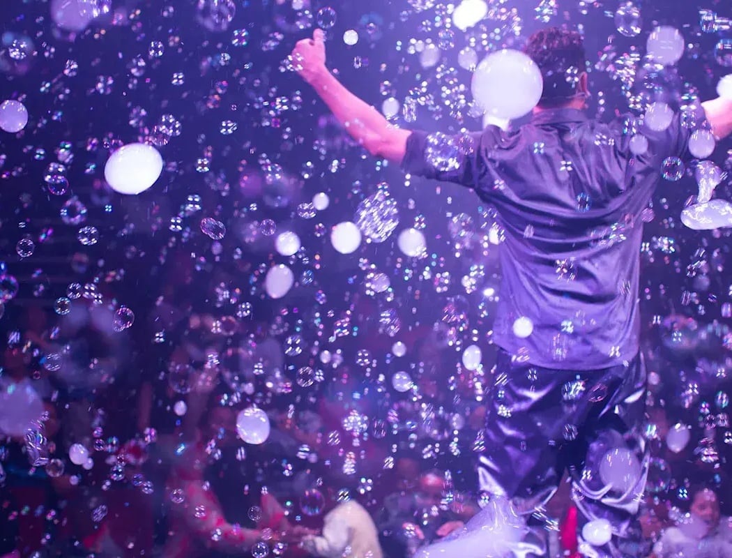 The Gazillion Bubble Show 1