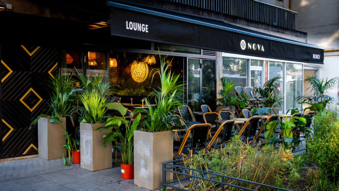 Le G LOUNGE RESTAURANT 2