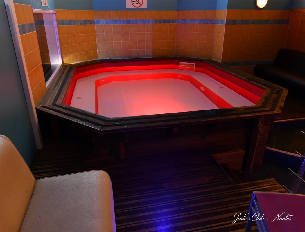 GUILI'S CLUB 3