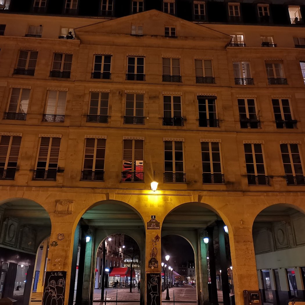 Rue de la Ferronnerie 1