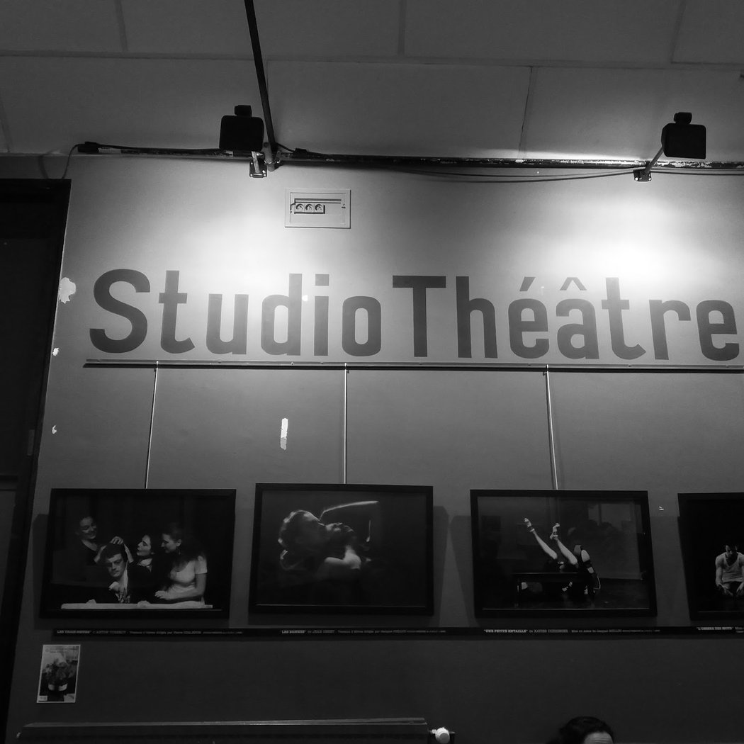 Vide-grenier du Nouveau Studio Théâtre 4