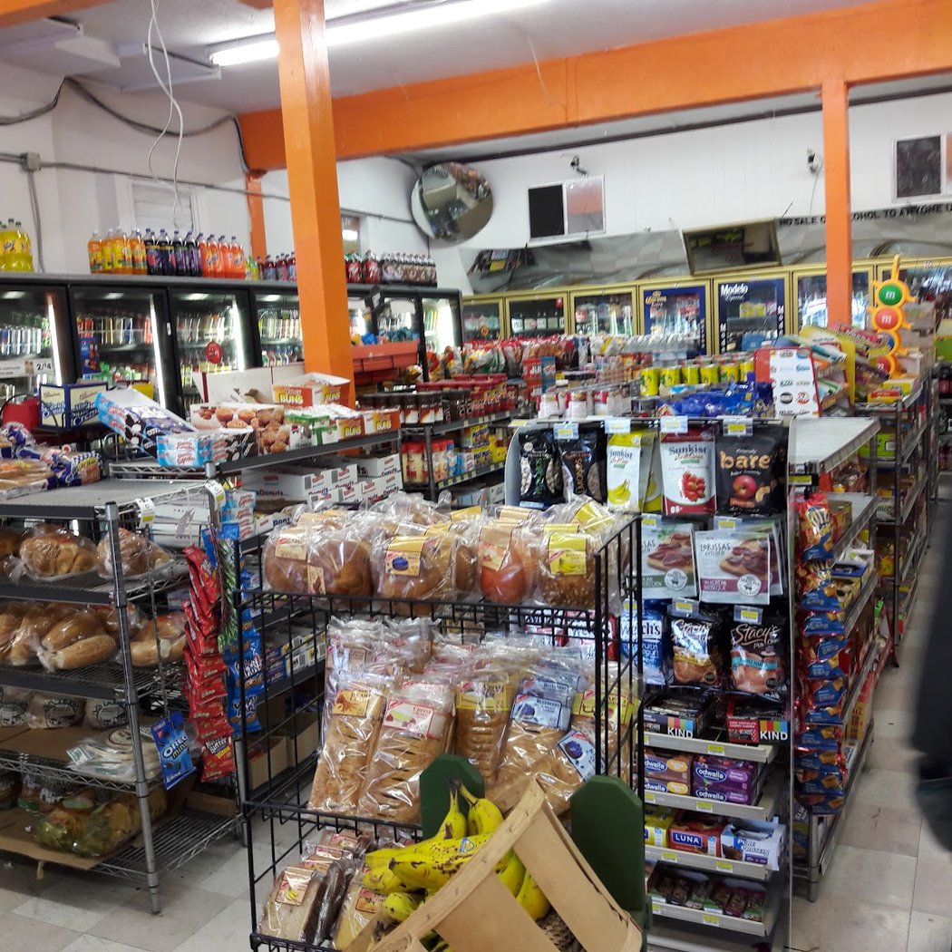 Three Amigos Market & Deli 3
