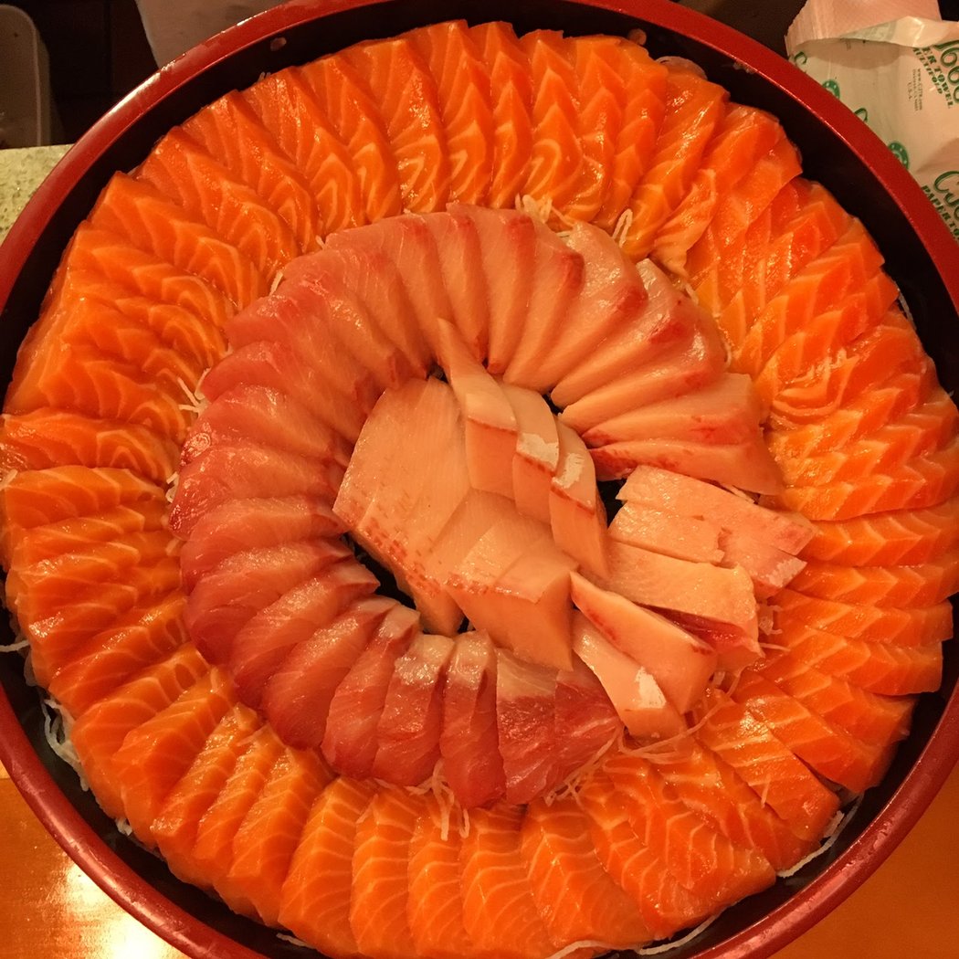 Yuki Hana Sushi 1