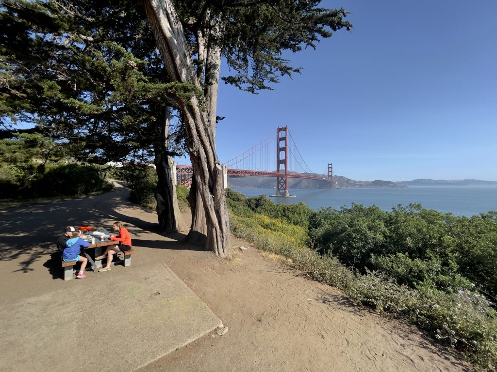 Golden Gate Postcard Viewpoint 1