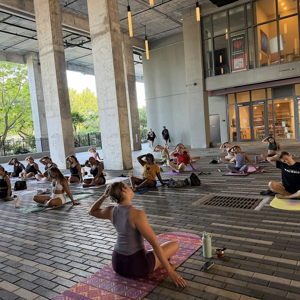 Flow Yoga with Rachel 1