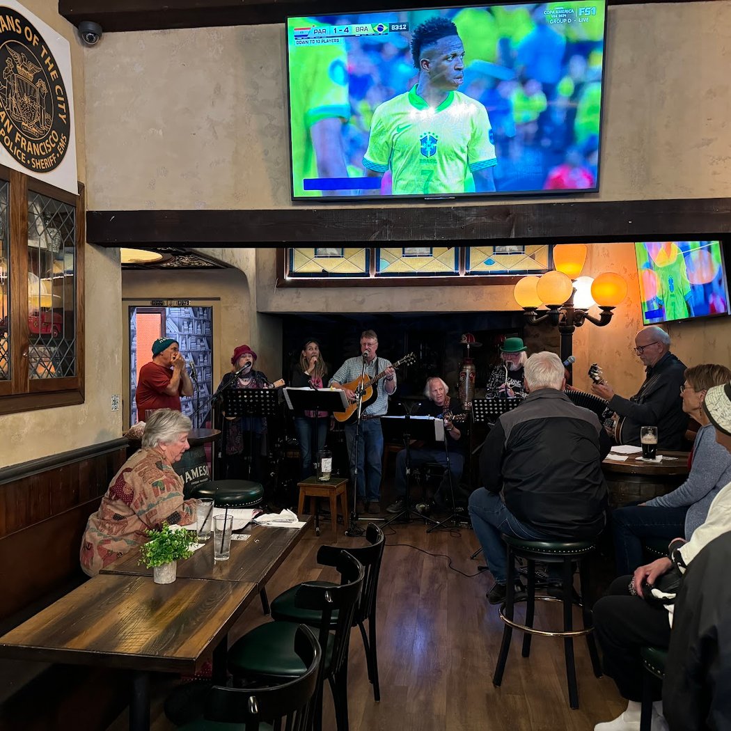 Chief Sullivan's 9th Annual St. Patrick's Brunch & Lot Party 5