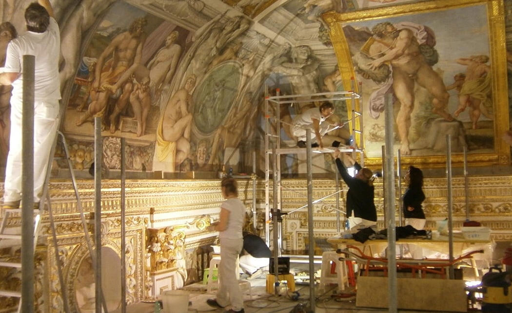 La restauration des fresques de la Galerie Farnèse : apports et découvertes 1