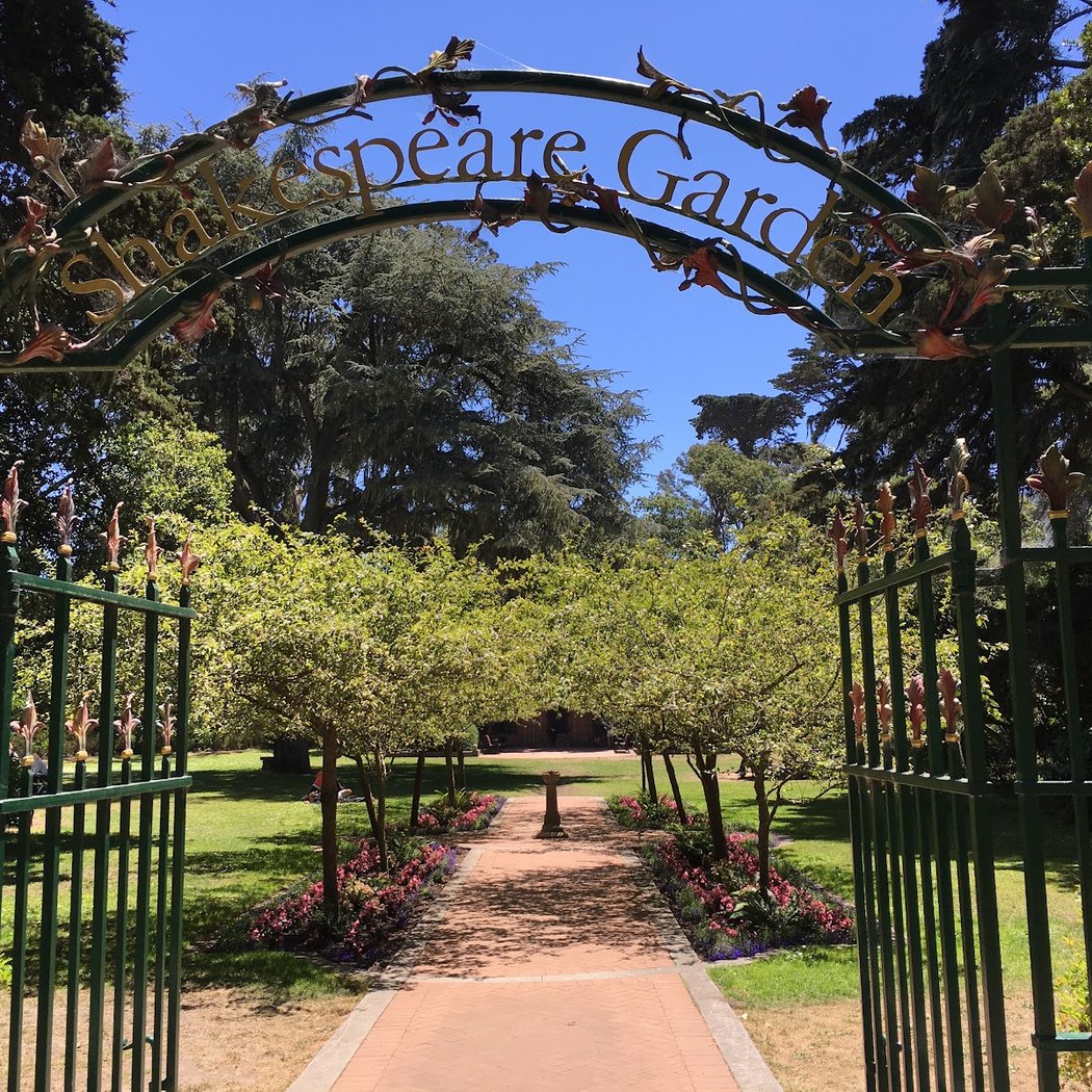 Shakespeare Garden 1