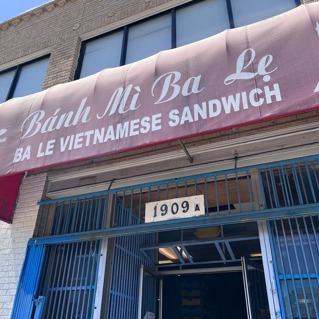 Banh Mi Ba Le 2
