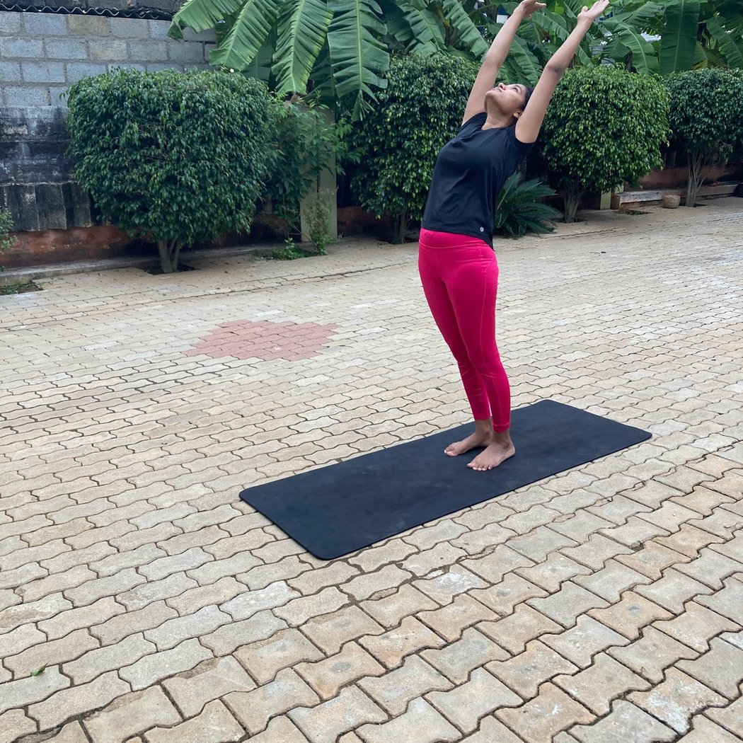 Adwaita Yoga 2