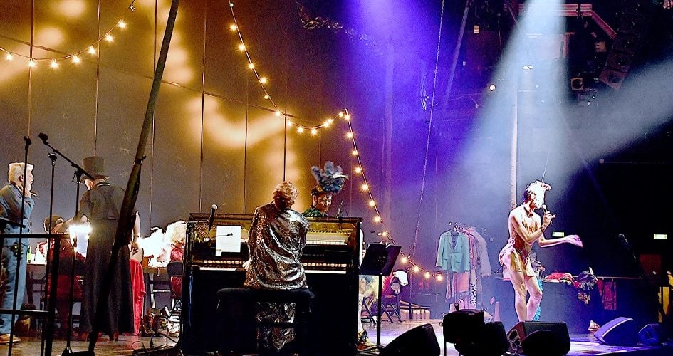 LA BARBICHETTE Cabaret 2