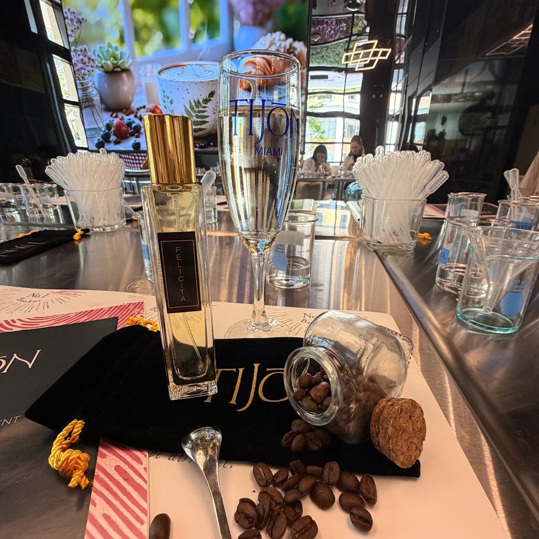 Perfume Making Class 101 3