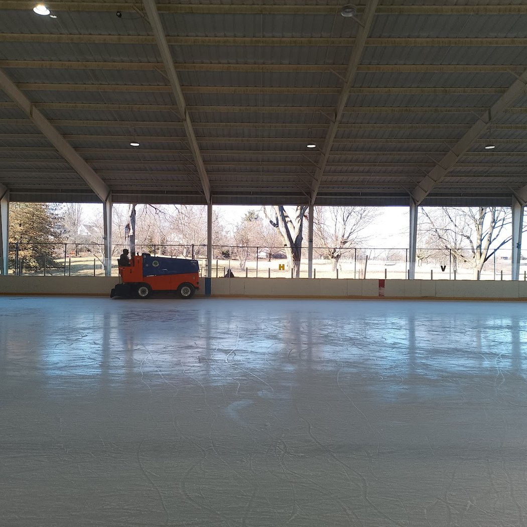 Buhr Park Outdoor Ice Arena 2