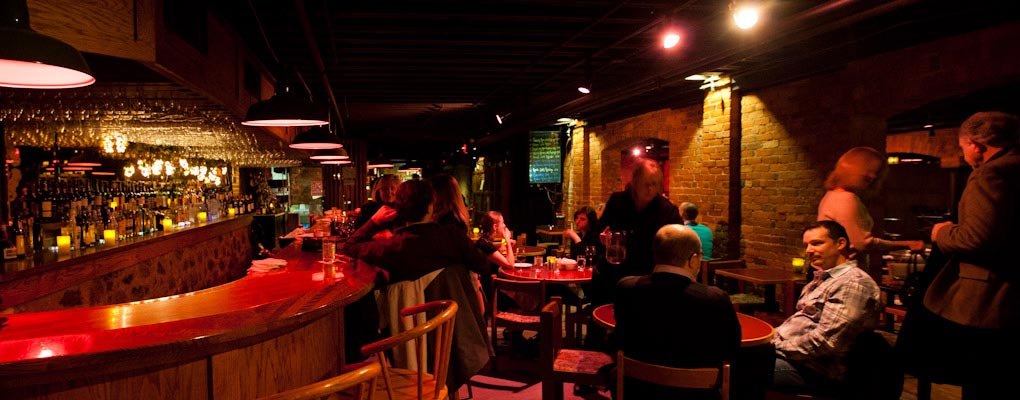 The Earle Restaurant 1