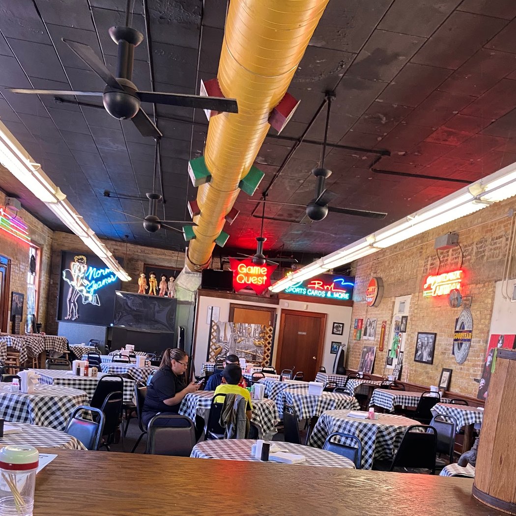 New York Deli Harlingen 2