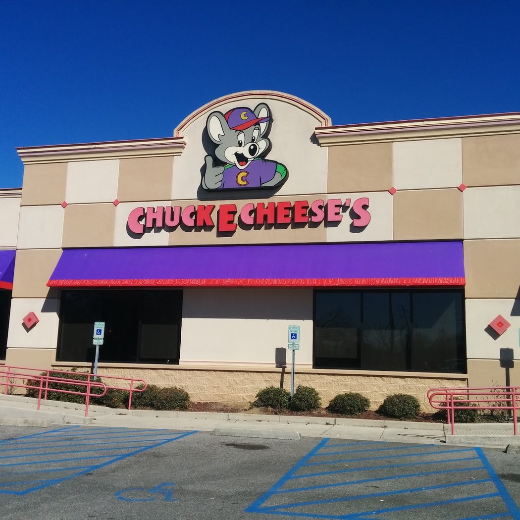 Chuck E. Cheese 3