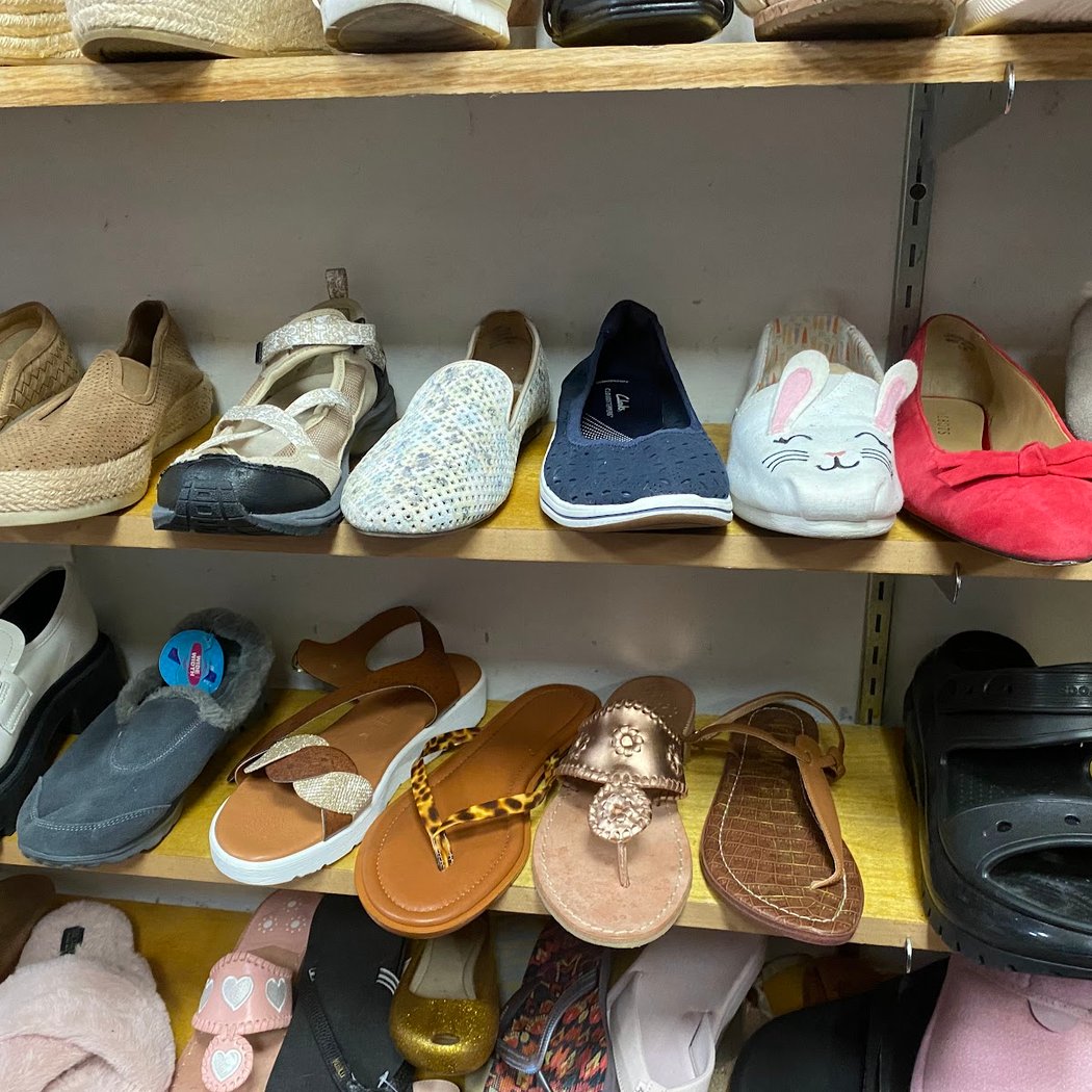 Glamour Thrift Shop 1