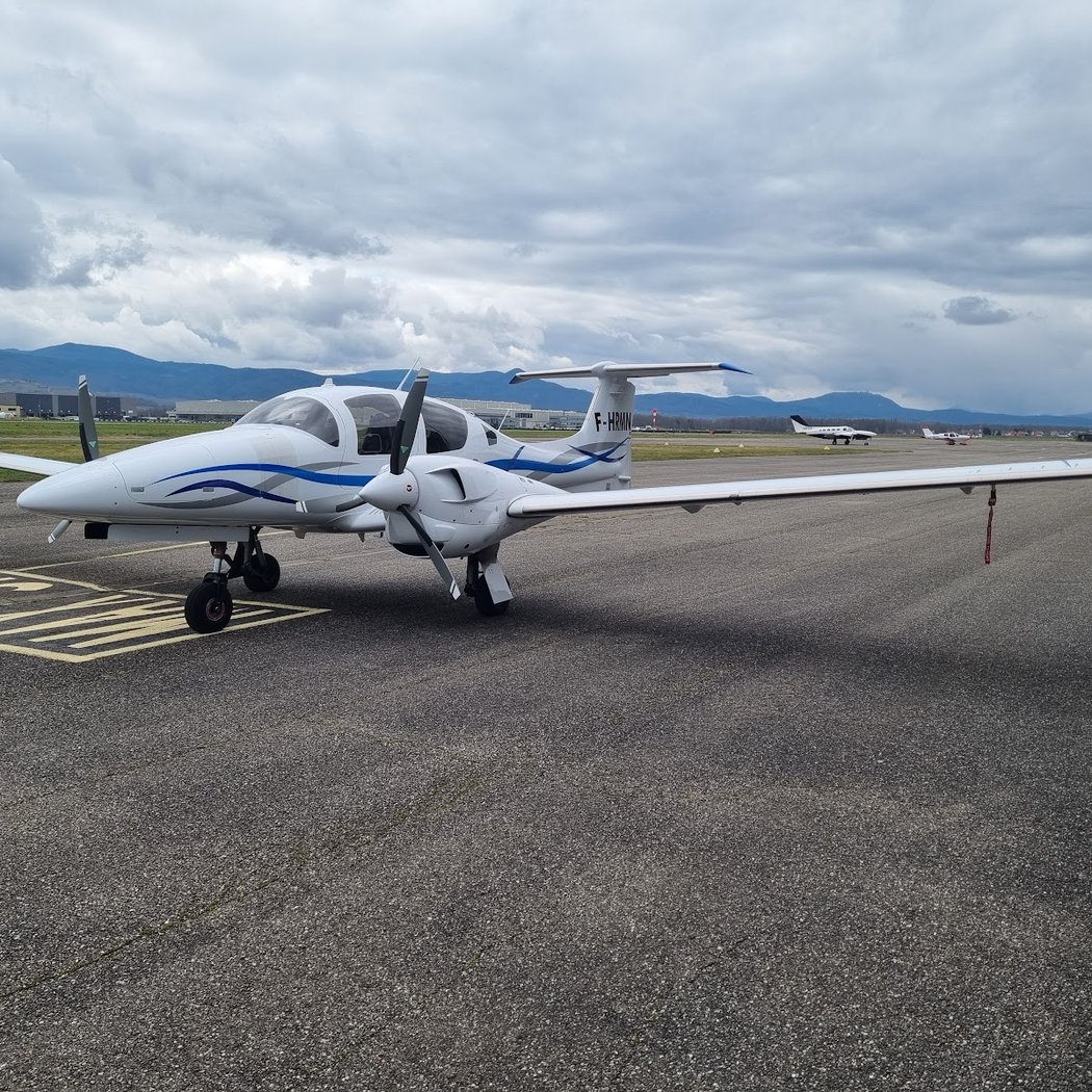 Kvt Aviation Ecole De Pilotage / Aviation D'affaires 4