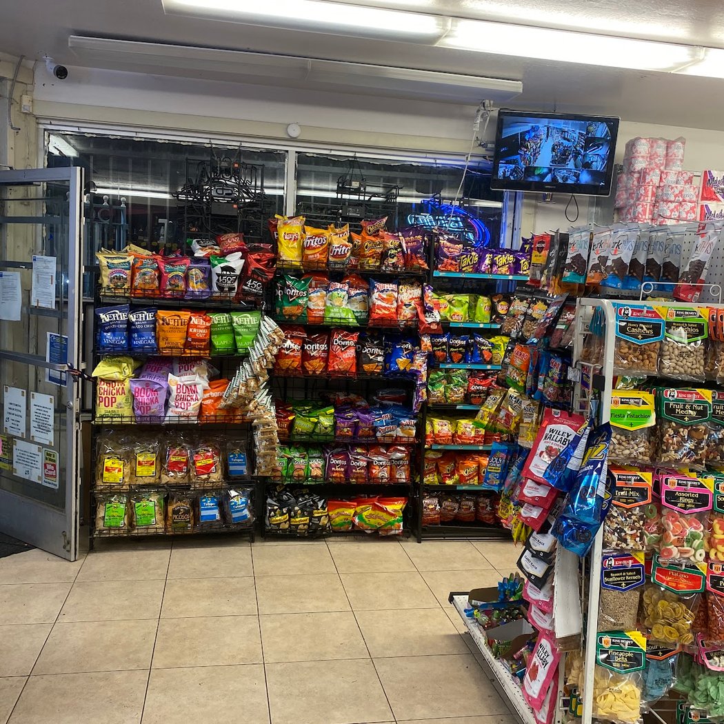 Snack & Bottle Shop..liquor store 3