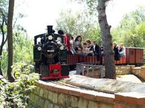 Parc del Castell de l'Oreneta