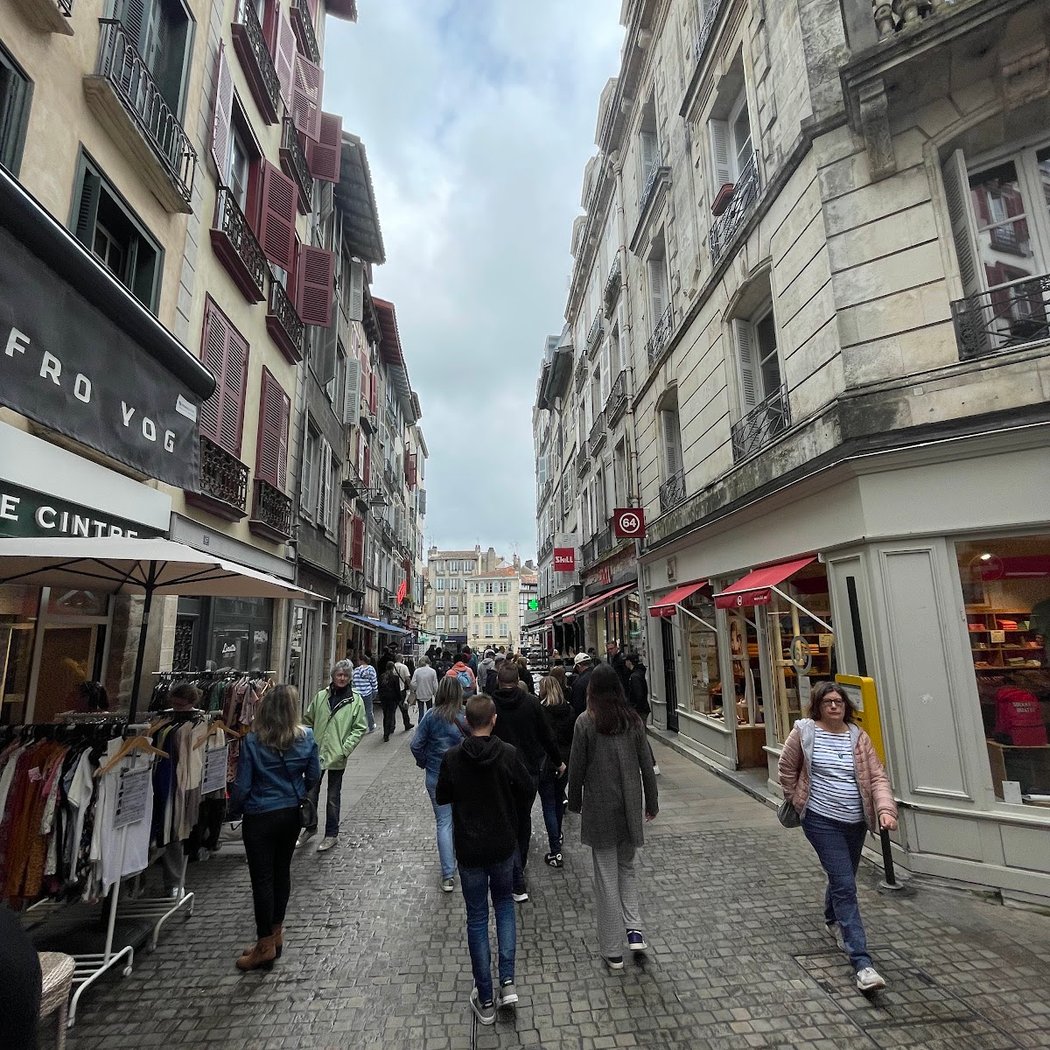 Boutique 64 BAYONNE 3