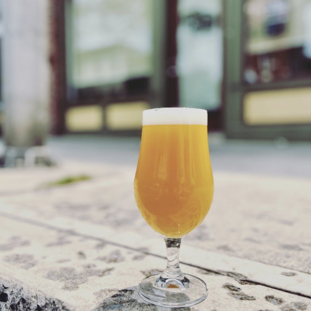 Pillow & Oats Brewing 2
