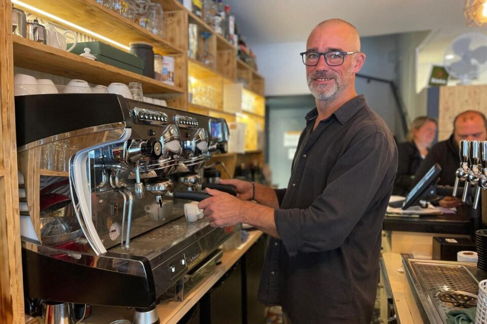 Café De L'etape 2