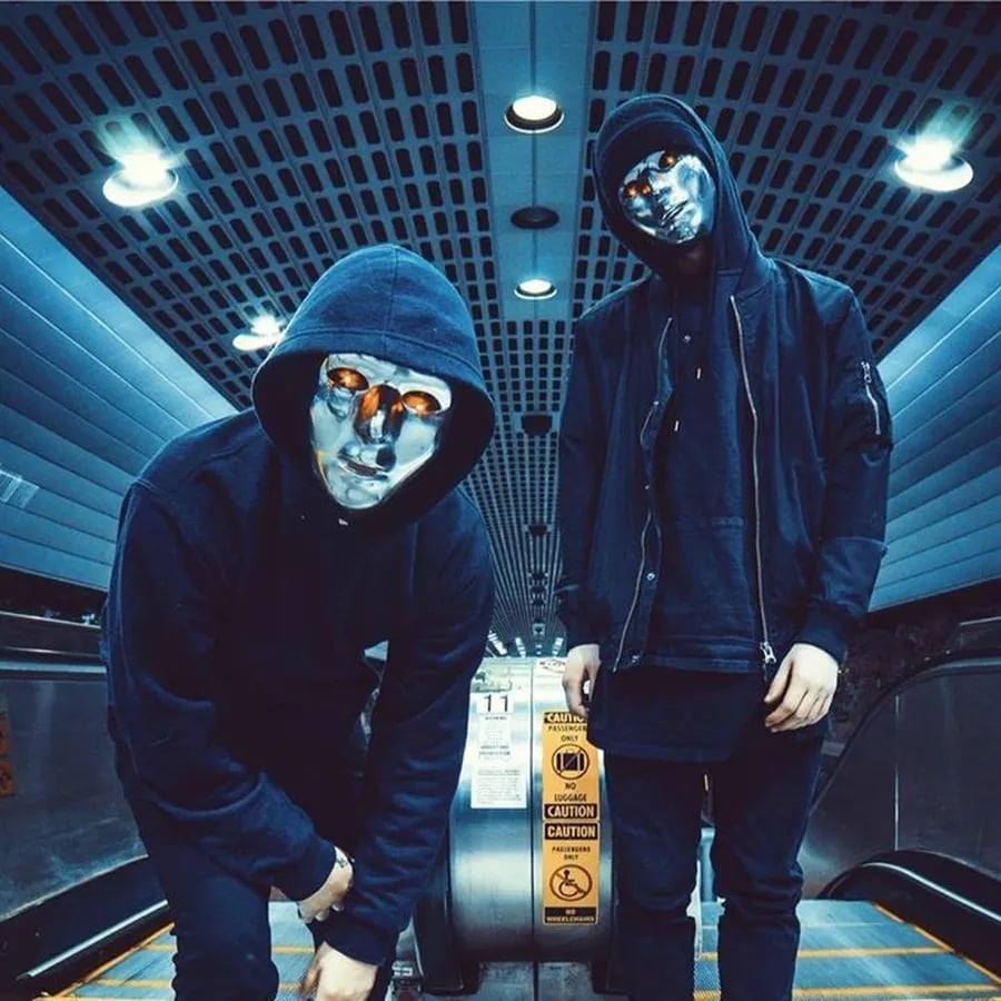 ATLiens 1