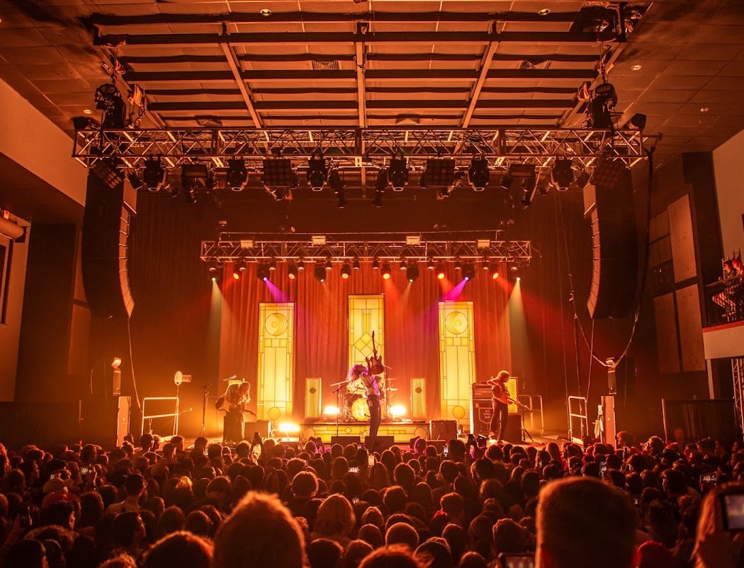 Knitting Factory 1