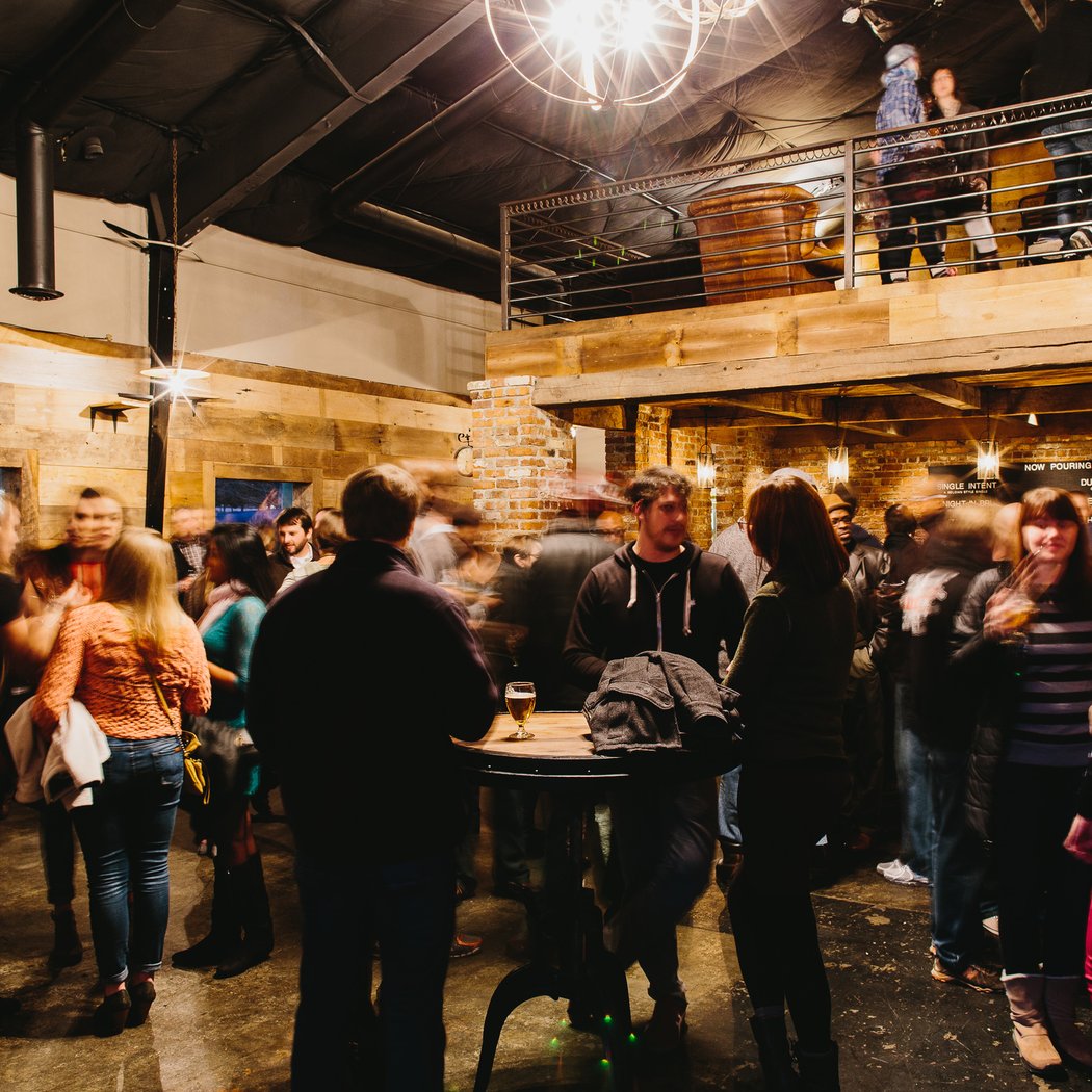 Weekly Trivia at The Parlour 3