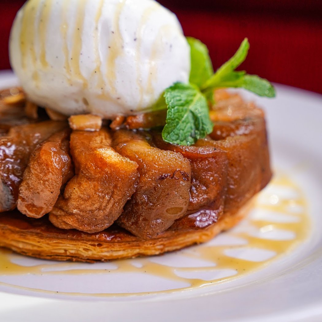 Brasserie Cognac Upper East Side 1